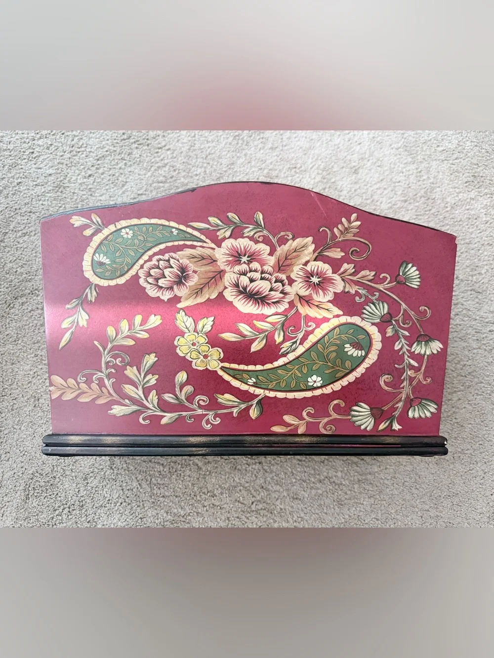 Vintage Style Red Floral Paisley Wooden Magazine Rack Organizer